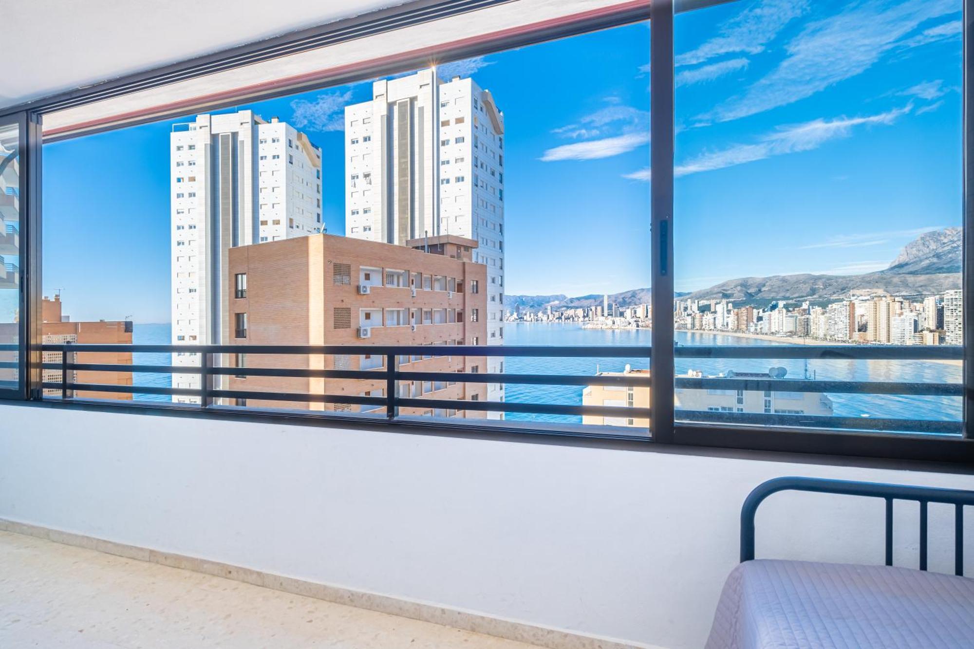 Trinisol Apartment Sea Views 6E Levante Beach Benidorm Bagian luar foto